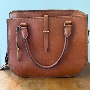 Fossil Genuine Leather Handbag, crossbody straps and hand straps